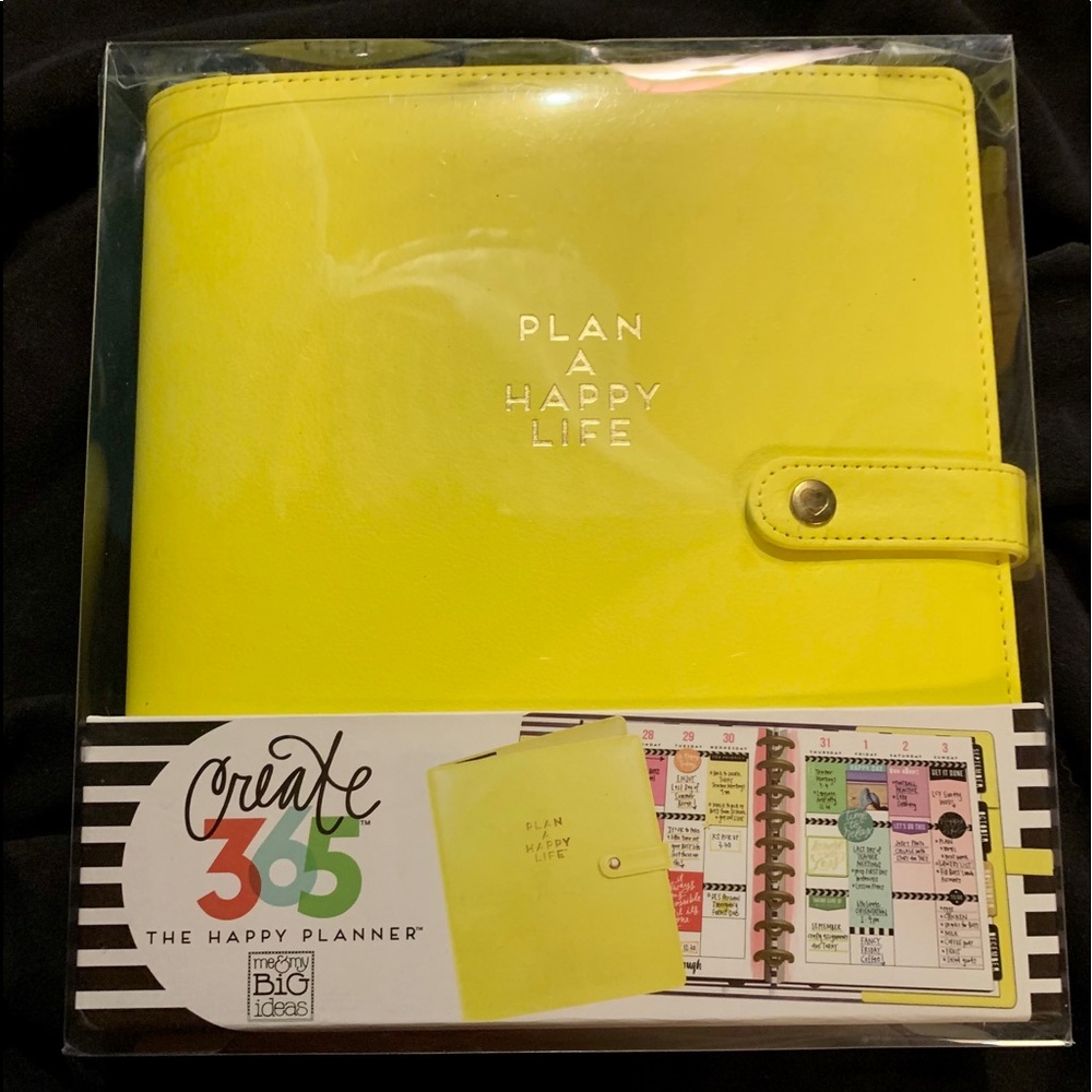 Me & My Big Ideas Classic 9 hole Happy Planner